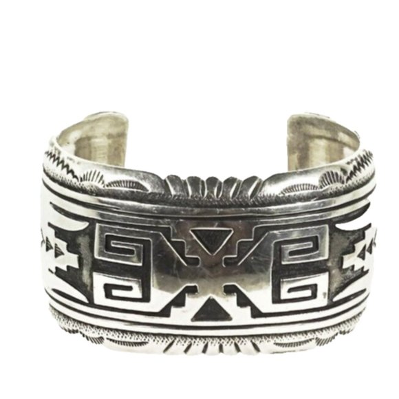 THOMAS SINGER NAVAJO Sterling Silver Rug Pattern Wide Cuff Bracelet 65gr - Picture 1 of 10